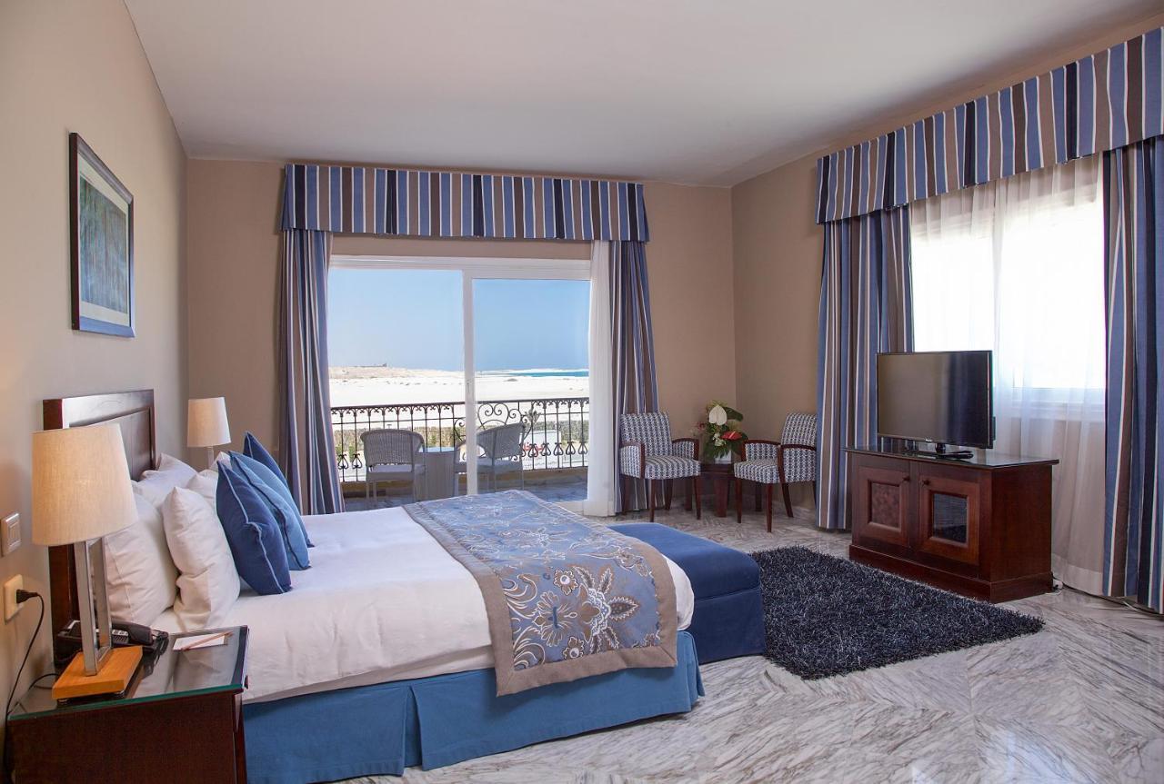 Rixos Alamein - Full Board Plus El-Alamein Eksteriør billede A bedroom at the Hilton Sharm El Sheikh