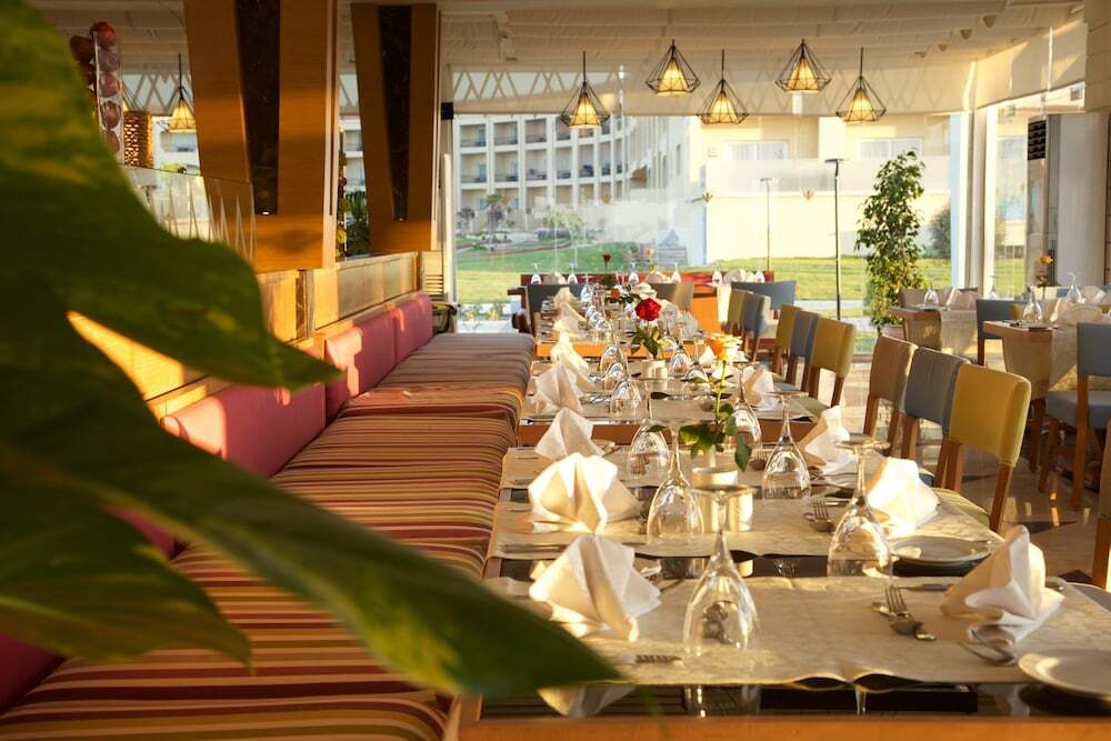 Rixos Alamein - Full Board Plus El-Alamein Eksteriør billede Restaurant